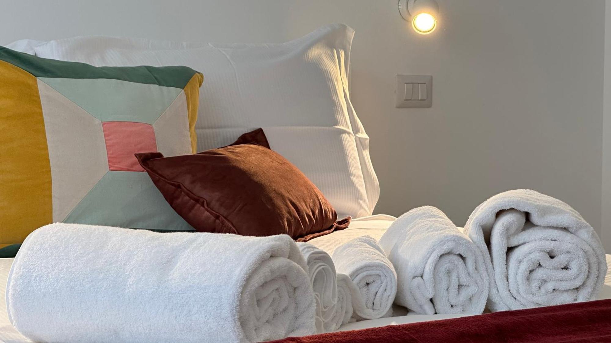 מילאנו Caseospitali - Casa Navigli Watt, Vicino Al Naviglio, Originale E Luminoso Bilocale Per 4 Con Tutti I Comfort מראה חיצוני תמונה